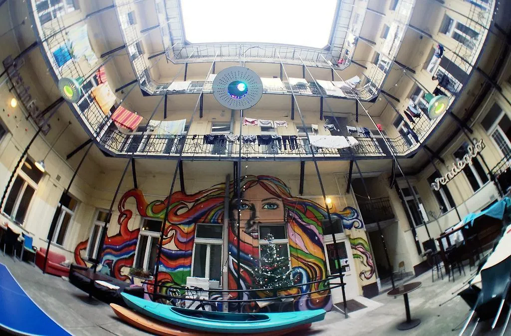 Dbc Hostel Budapesta Ungaria